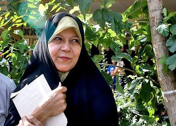 فائزه هاشمی در گفت وگو با خبرنگاران: عملکرد شورای شهر در انتخاب شهردار برای اصلاح طلبان قابل افتخار نیست فائزه هاشمی در گفت وگو با خبرنگاران: عملکرد شورای شهر در انتخاب شهردار برای اصلاح طلبان قابل افتخار نیست