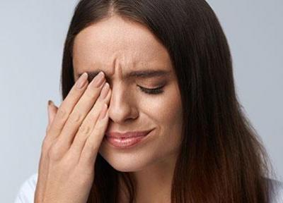 درمان های خانگی چشم درد؛ روغن کرچک را امتحان کنید