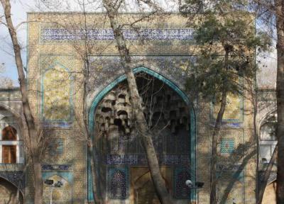 خبرنگاران سَردر مدرسه چهارباغ اصفهان در معرض خطر ارتعاشات عبور مترو