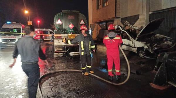 برخورد یک تانکر حمل سوخت با پنج خودروی سواری در شیراز